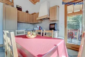 Rose et Chardon Apartment - Snow and Trek - Morzine - Image 3