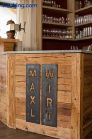 Maxlwirt - Gasthaus Pension Gibis - Image 1