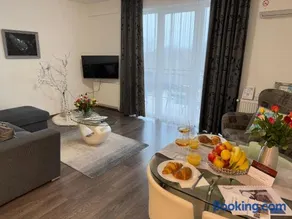 Krisztina Apartman Duna Garden - Image 2