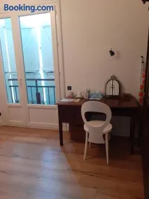 chambre au calme haute ville - Image 2