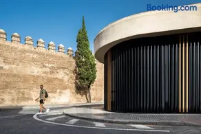 Muralla Sevilla Suites By Lola - Image 2
