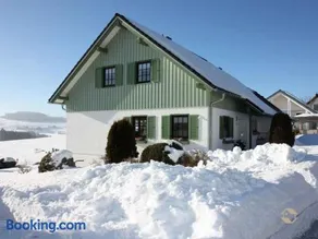 Attraente appartamento con terrazza | Vista sulla montagna - Image 1