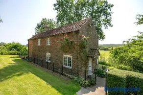 Marris Cottage - Image 3
