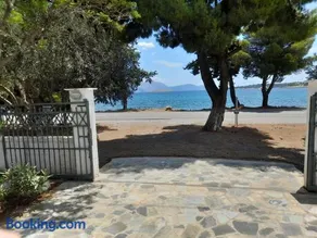 Elea Guesthouse - Image 2