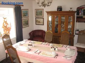 Four seasons Guest House - Image 2