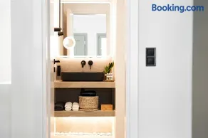 Apademia Skyros Luxury Residences - Image 3