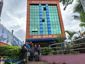 Hotel Royal Inn - Image 1
