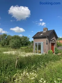 Tiny house Van hoogspanning naar ontspanning - Image 3