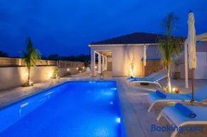 Villa En Elladi - Image 1