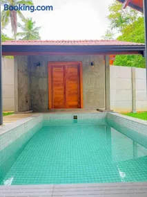 Villa Lee - Image 1