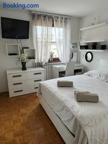 Tea Apartment near Arena - Image 1