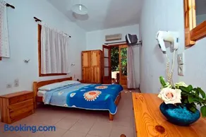 Athina Apartments - Image 4