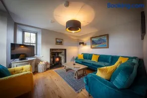 Dunvegan Castle Keepers Cottage - Image 3