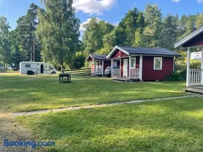 Klämmingsbergsbadets - STUGA ABBORREN - Image 1