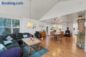 Lovely Holiday Home By The Limfjord - Image 3
