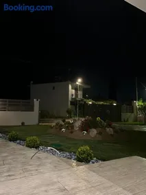Cozy Home - Image 2