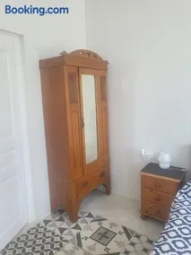 1Bed Apartment Sleeps 2 - Parking Wifi - Image 5