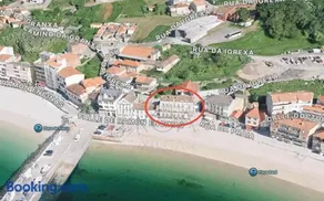 Xilgar Apto Proa Atico D encima de la playa - Image 4