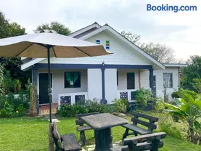 Kapal Terbang Guest House Langkawi - Image 2