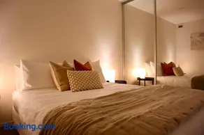 The Hideaway - Gym, Sauna, Spa - Beach Access - Secure Parking - Image 3