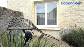 Charming stone house - Image 2
