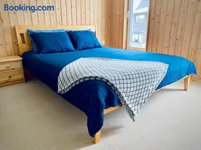 Cozy Garden House with a Sauna - Image 3