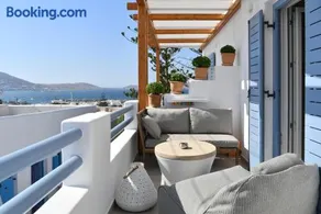 Iresma Suites - Image 3