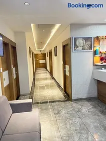 Hotel Md Residency - Image 4
