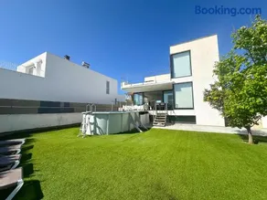 Moderna Villa Con Piscina En Palma De Mallorca - Image 3