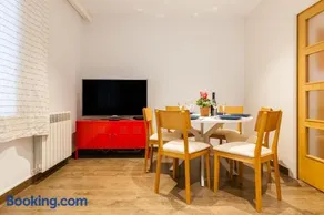 Lemon Tree Apartment - Image 3