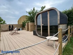 Jimmy's Yurt - Image 3
