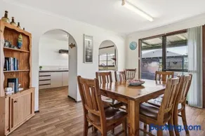 Classic Beach House Lancelin - Image 1