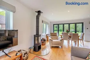 3 Bed in Biddenden oc-h28825 - Image 5