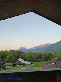 Green Swiss Mountain Paradise - Image 1