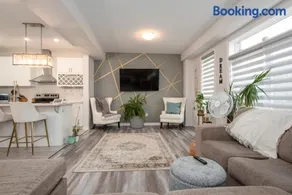 Comfy 3 Bed woodstock Escape - Image 1
