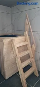 Quiet place with sauna - Image 2
