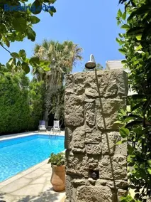 Midea's holiday villa - Image 5