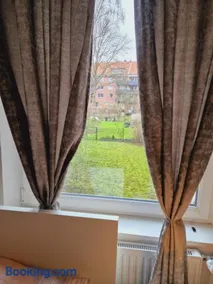 Full Apartment in Hamburg-Mitte - Image 1