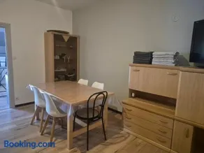 Maison de ville à 10 min du PAL - Image 3