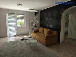 Silver Spa Apartment - Image 4