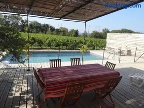 gite de caractere au calme au milieu des vignes avec piscine et jaccuzi - Image 3