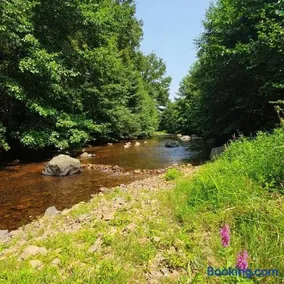 Friendly Camping and Lodges - Image 3