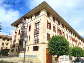 Apartamento Parque Europa - Image 2