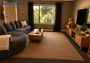 The Cove - Image 3