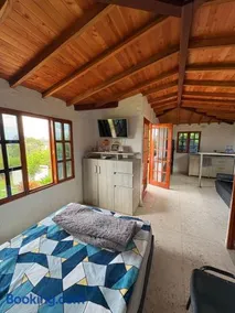 Cabaña Campestre en La Mesa de los Santos - Image 2