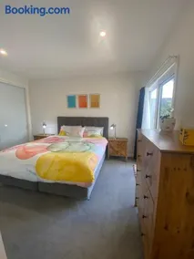 Dromana Bay Holiday House - Image 2