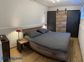 Winnys House - Image 2