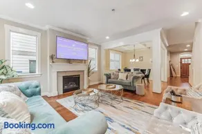 Spacious pet-friendly house in the heart of Oregon - Image 1