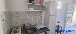 Pequeno loft aconchegante próximo ao aeroporto - Image 5