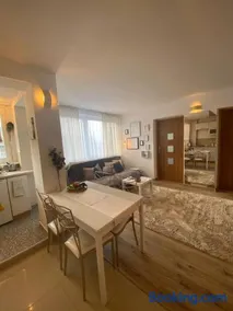 Vicky - New Apartment Centrum Srodmiescie - Image 1
